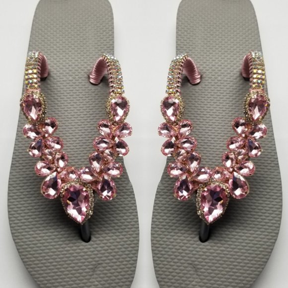 Luxury flip flops with crystals and rhinestones. Grey and pink - Picture 1 of 10
